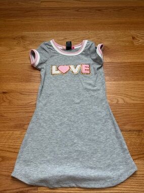 paper doll Gray Dress with Pink and Gold LOVE Patch